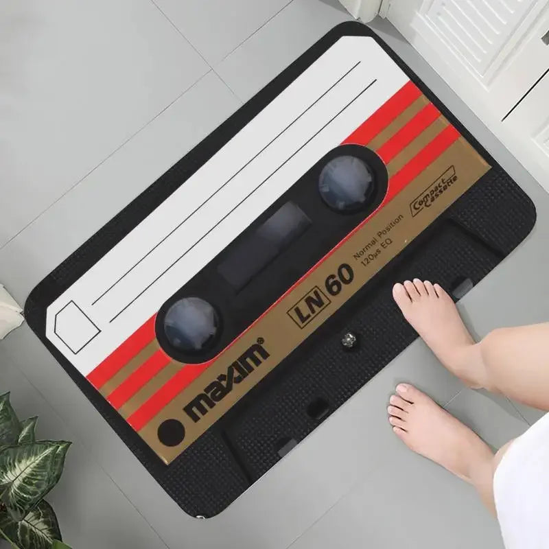 tapis sol antidérapant oriental cassette audio vintage blanc rouge orange