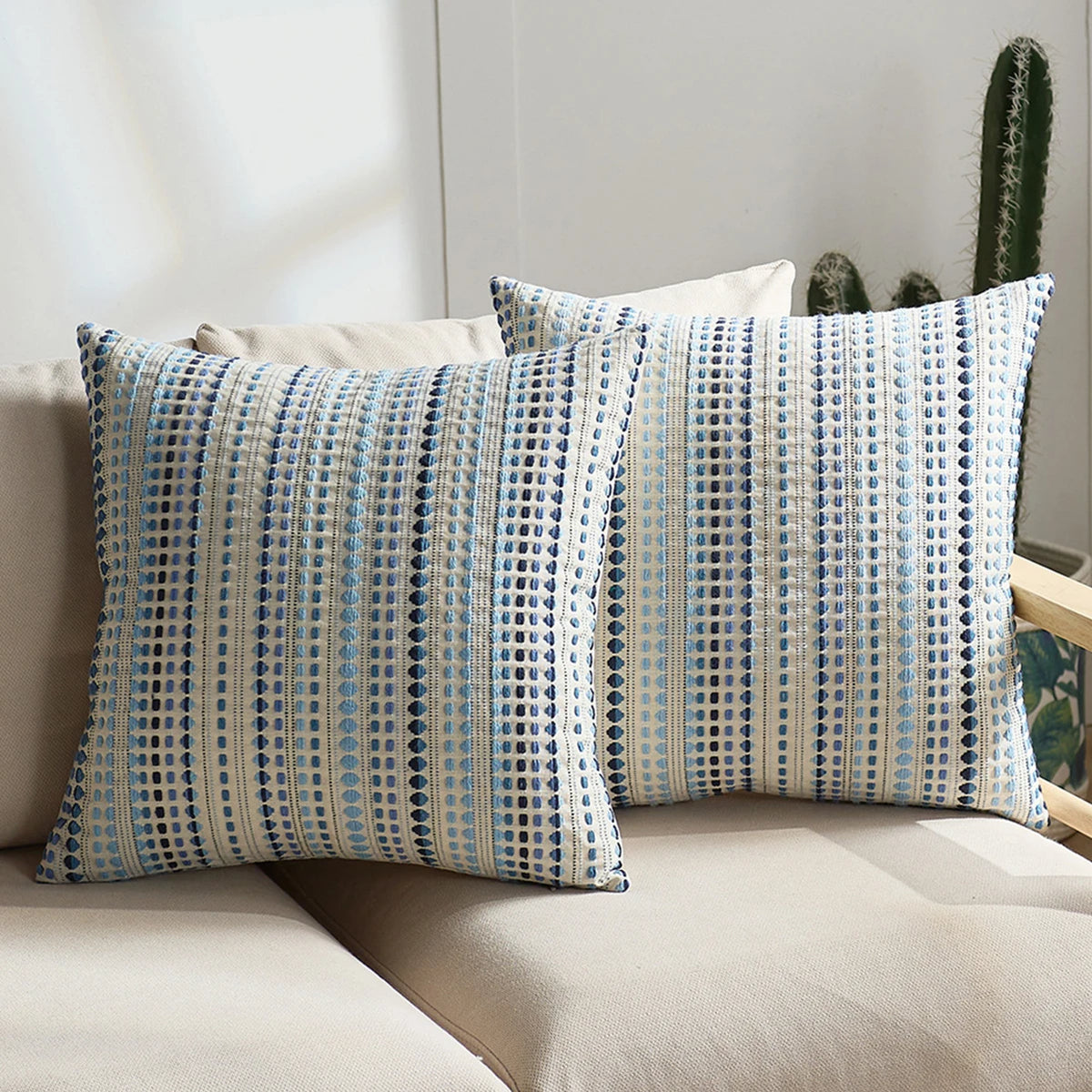 housse coussin polyester rayé moderne beige bleu gris décor canapé lit voiture 45x45cm 50x50cm
