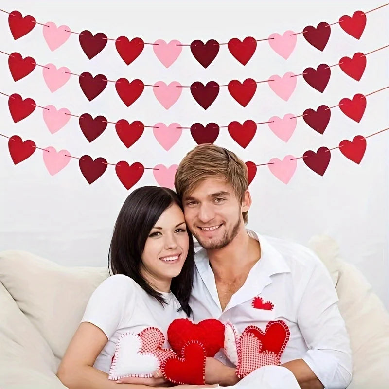 guirlande coeurs feutre rouge rose blanc decoration saint valentin anniversaire mariage festif
