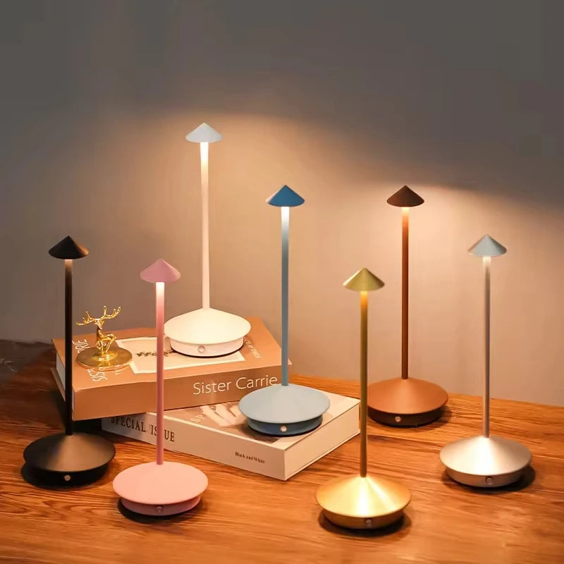 lampe table moderne rechargeable led multitouches couleurs noire blanche rose