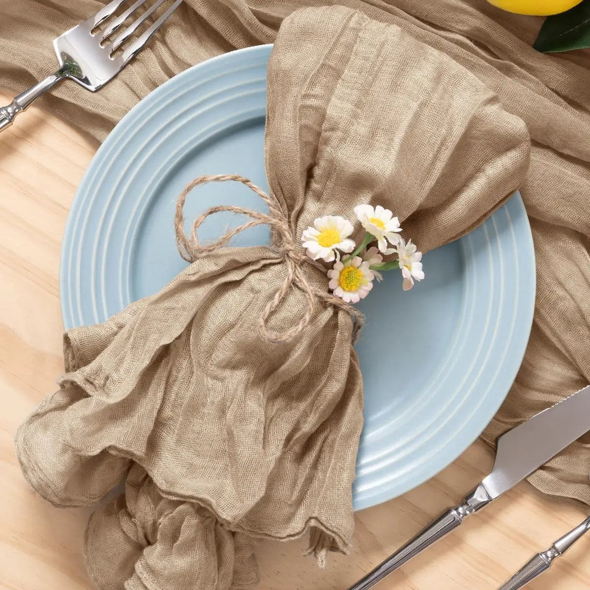 serviettes table moderne vert olive 100% polyester anneaux métalliques maison restaurant mariage fêtes textures