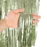 rideau métallique vert or argent rouge noir lisse brillant moderne festif mariage anniversaire decoration