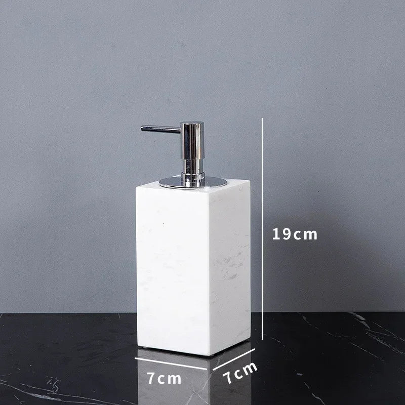 ensemble accessoires salle bain marbre blanc doré distributeur savon porte brosse savon