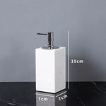 ensemble accessoires salle bain marbre blanc doré distributeur savon porte brosse savon