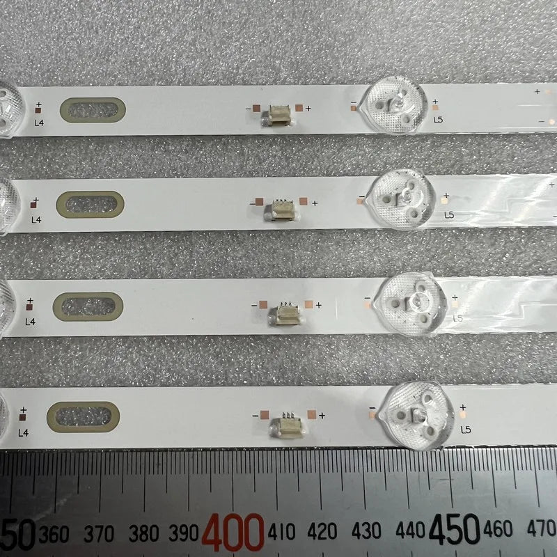 bande led rétro éclairage téléviseur blanc moderne connecteurs salon grand écran