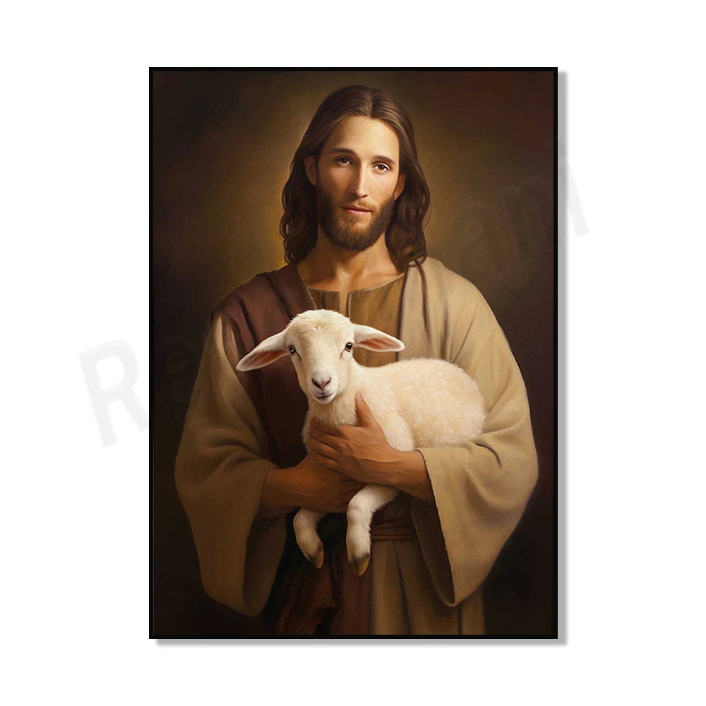 L'image représente Jésus-Christ tenant un agneau blanc dans ses bras, vêtu d'une robe de couleur beige et marron, dans un fond sombre et lumineux.