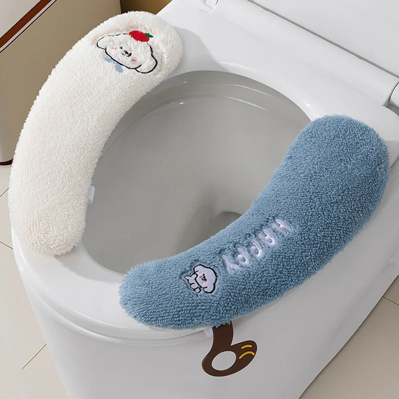couvre siege toilette peluche blanc jaune imprimé chien doux decoratif anneaux métalliques salle bain