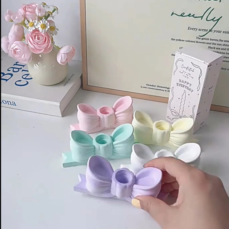 bougies moderne violet rose jaune vert rubans clips mariage décoration créative maison