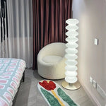lampe sol moderne blanc base métallique éclairage puissant led directionnelle