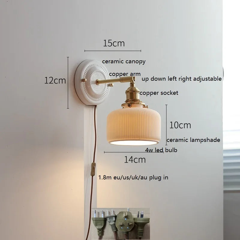 lampe murale vintage blanc doré texture relief ampoule led interrupteur chaîne éclairage quotidien moderne