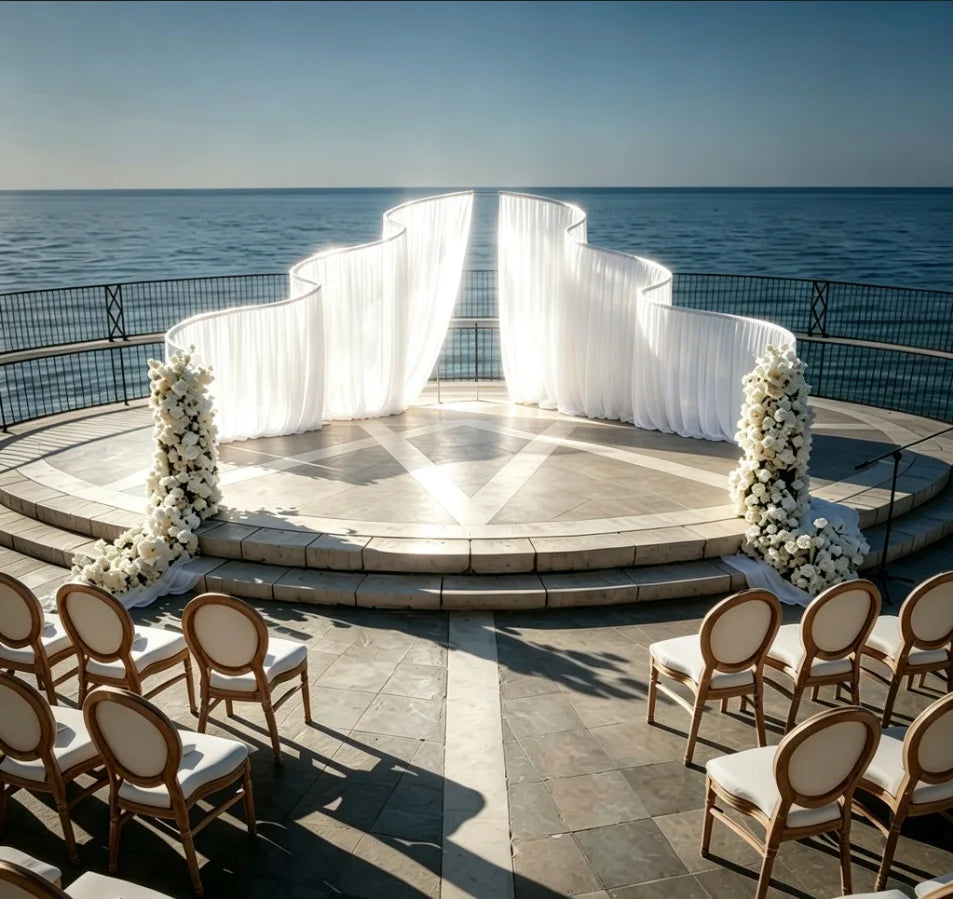 structure métallique arche tissu blanc plissé élégante decor événement anniversaire mariage photo backdrop