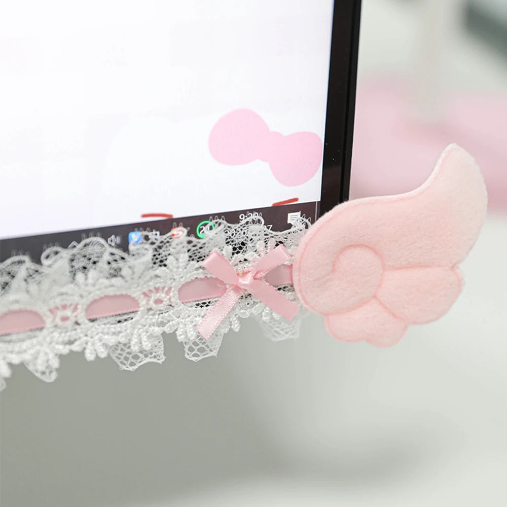 cache écran dentelle rubans coeurs rose blanc noir
