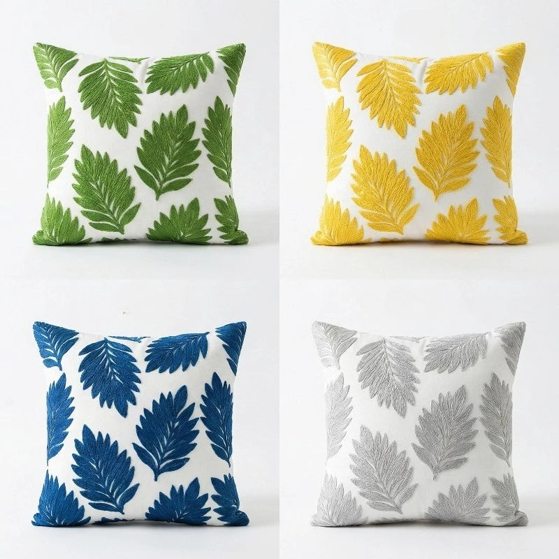 housse coussin brodée motif feuilles moderne coton polyester vert jaune bleu gris 45x45cm