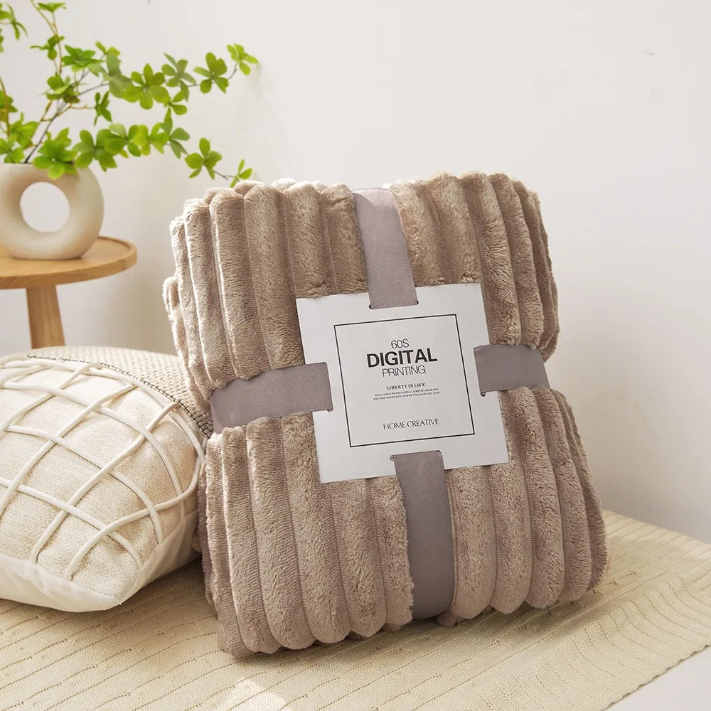 couverture polaire rayures horizontales beige moderne fixations rubans hiver maison qualité catégorie respirante