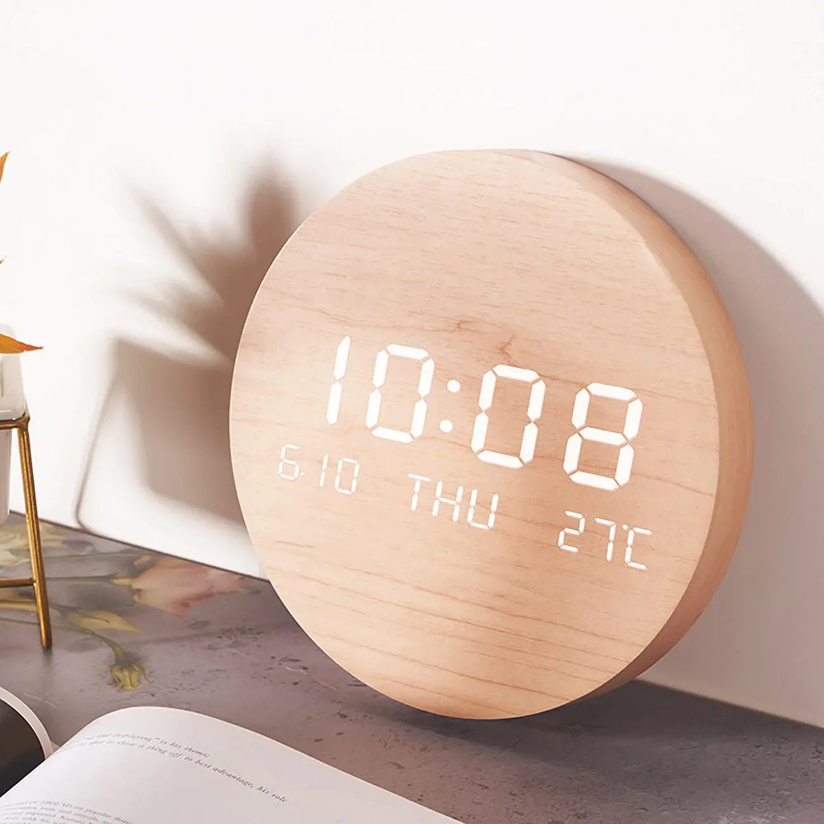 horloge murale led ronde bois naturel affichage numérique date moderne sans tic tac salon