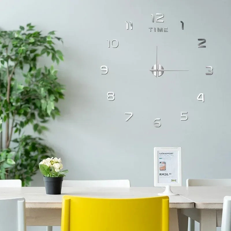 horloge murale moderne or noir rouge brillante aiguille chambre salon minimaliste