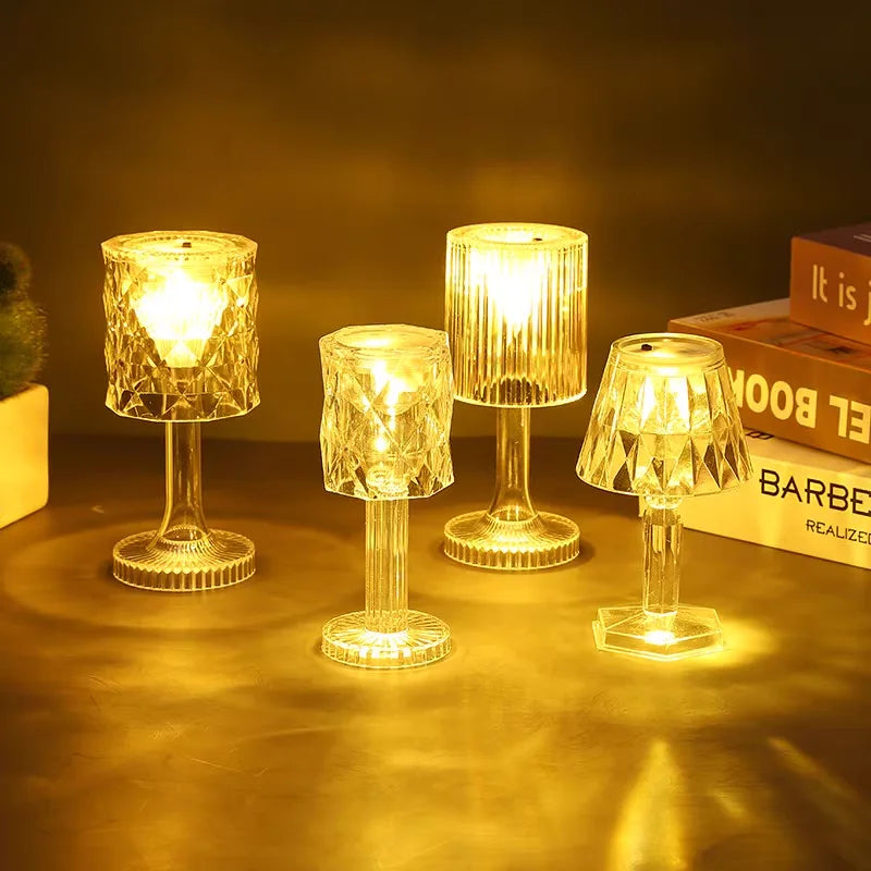 lampe table moderne transparente rayures texturées base plate led changeante nocturne chambre festive