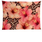 tapisserie moderne imprimée léopard fleurs rose couleur rose beige noir blanc décoration murale grande