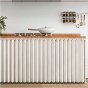 rideau store plissé beige lin moderne minimaliste rail coulissant anneaux poulies fixations rangement cuisine