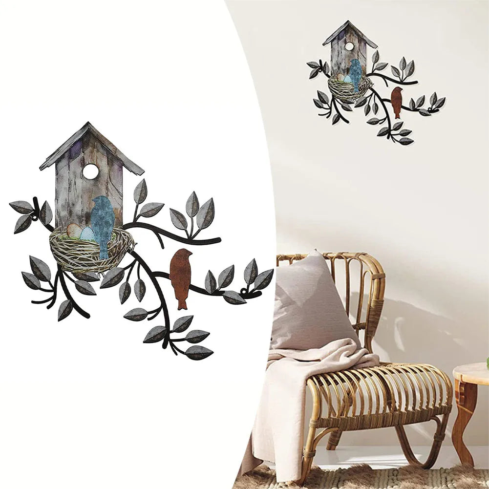 Décor mural avec oiseaux dans une chambre à coucher