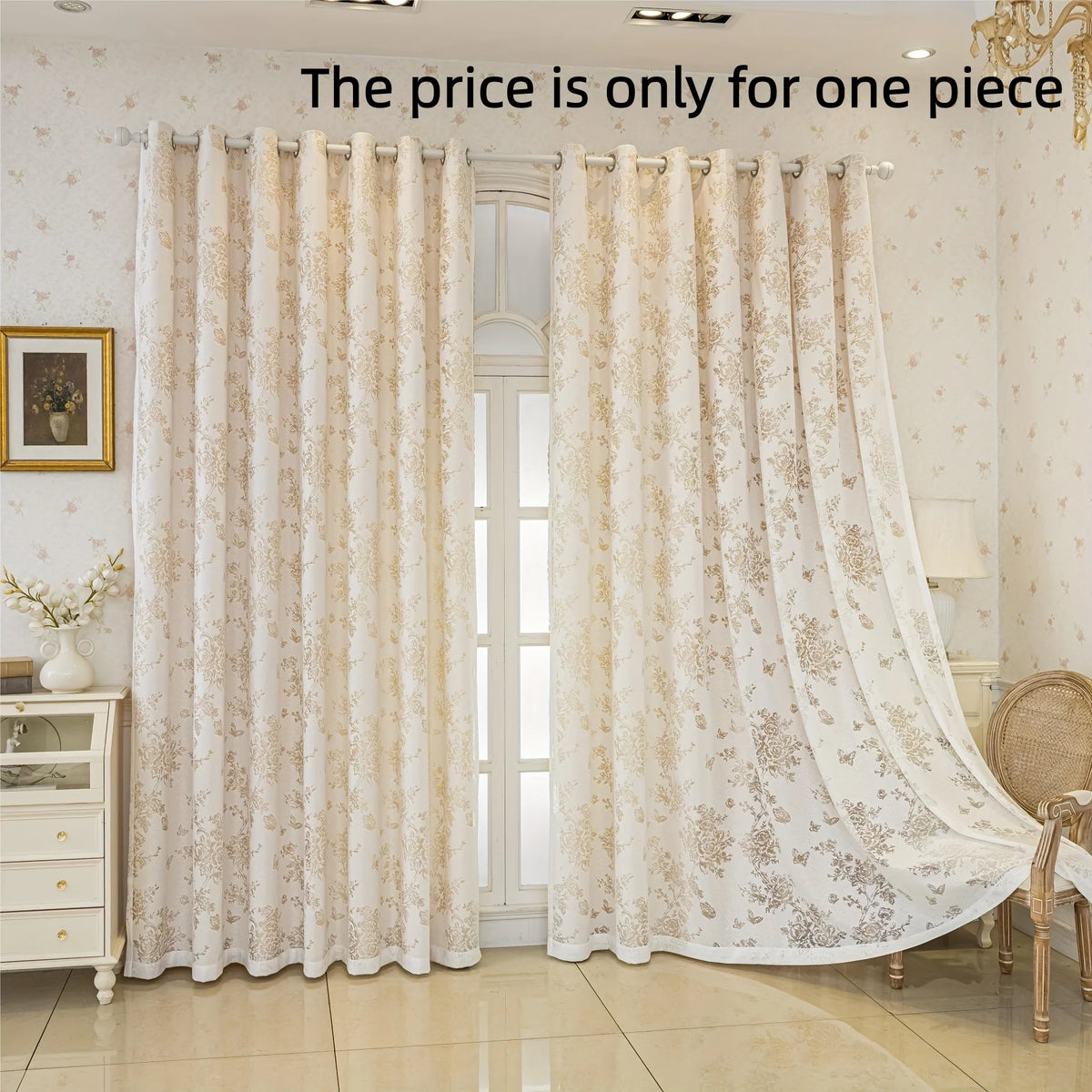 rideau floral fleurs dorées beige clair foncé classique anneaux métalliques extérieure fenêtre salon balcon