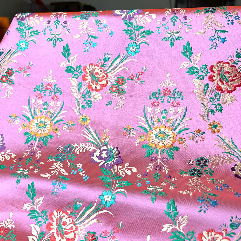 tissu brodé floral polyester opaque noir rose bleu violet traditionnel rapide respirant abrasion 75cm