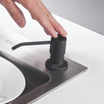 distributeur savon liquide acier inoxydable finition brossée blanc noir texture granulée moderne minimaliste fixation