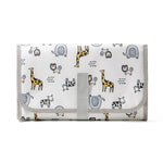 tapis changement portable bébé motif animalier blanc gris bleu