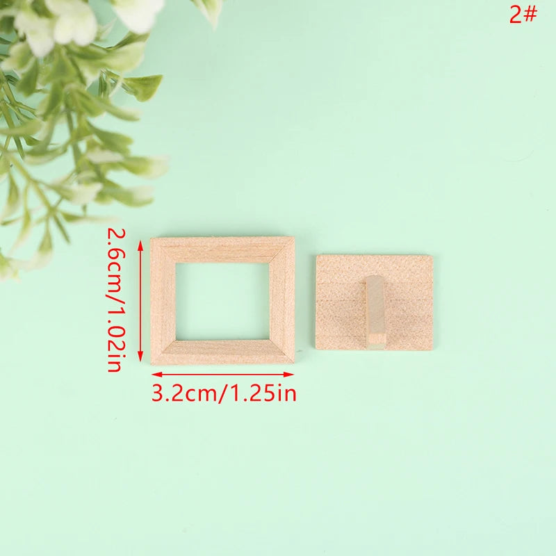 cadres photo bois naturel classiques miniatures décoration maison poupées accessoires école vitrines exposition vintage