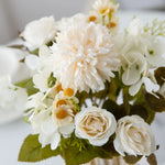 bouquet fleurs artificielles velours rose blanche intérieur décoration mariage anniversaire classique