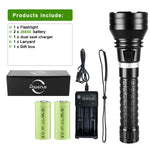 lampe torche noire led rechargeable 500m lumiere intense resistant chocs auto defense camping plongee