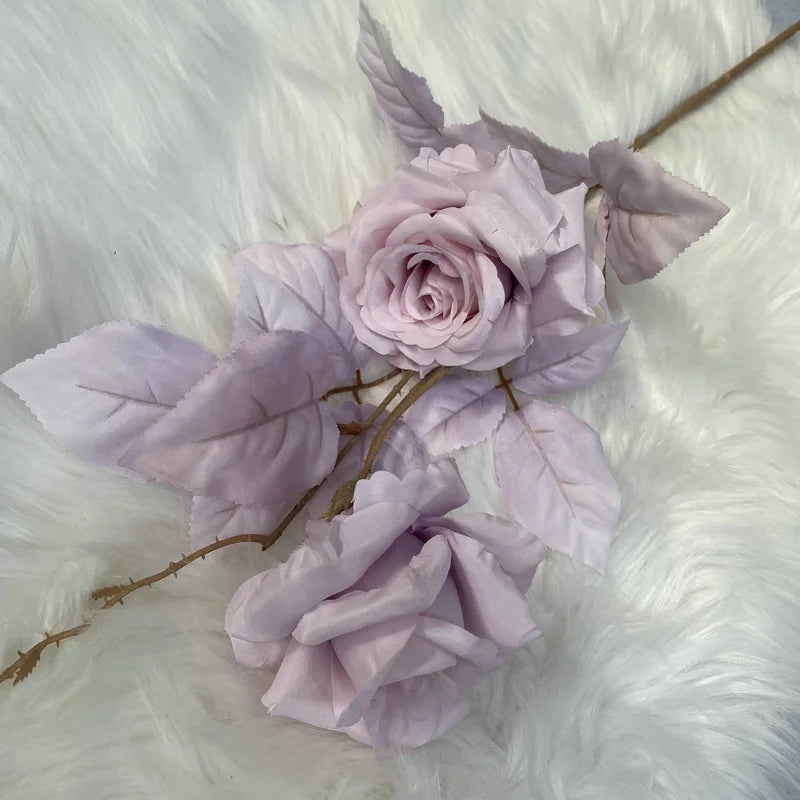 bouquet artificiel roses classique décoration maison table blanc beige noir gris pale rose