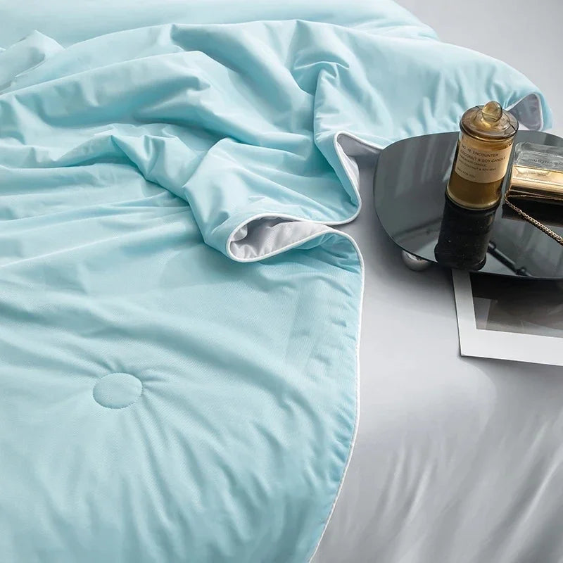 couverture bleu clair gris microfibre satinée été moderne confortable twill size queen king