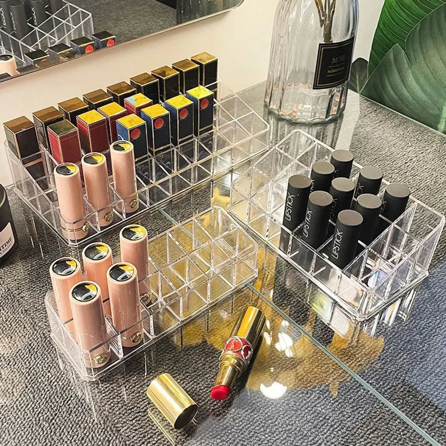 boîtes rangement cosmétiques transparentes modernes minimalistes 18 grilles clips sécurisés organisation maquillage