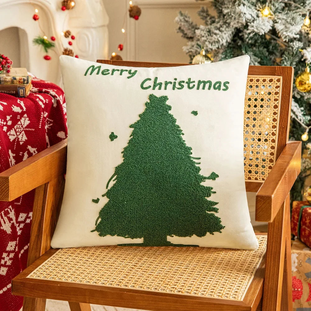 coussin brodé sapin noël rouge vert blanc décoratif festive adhésif étoiles renne père noël