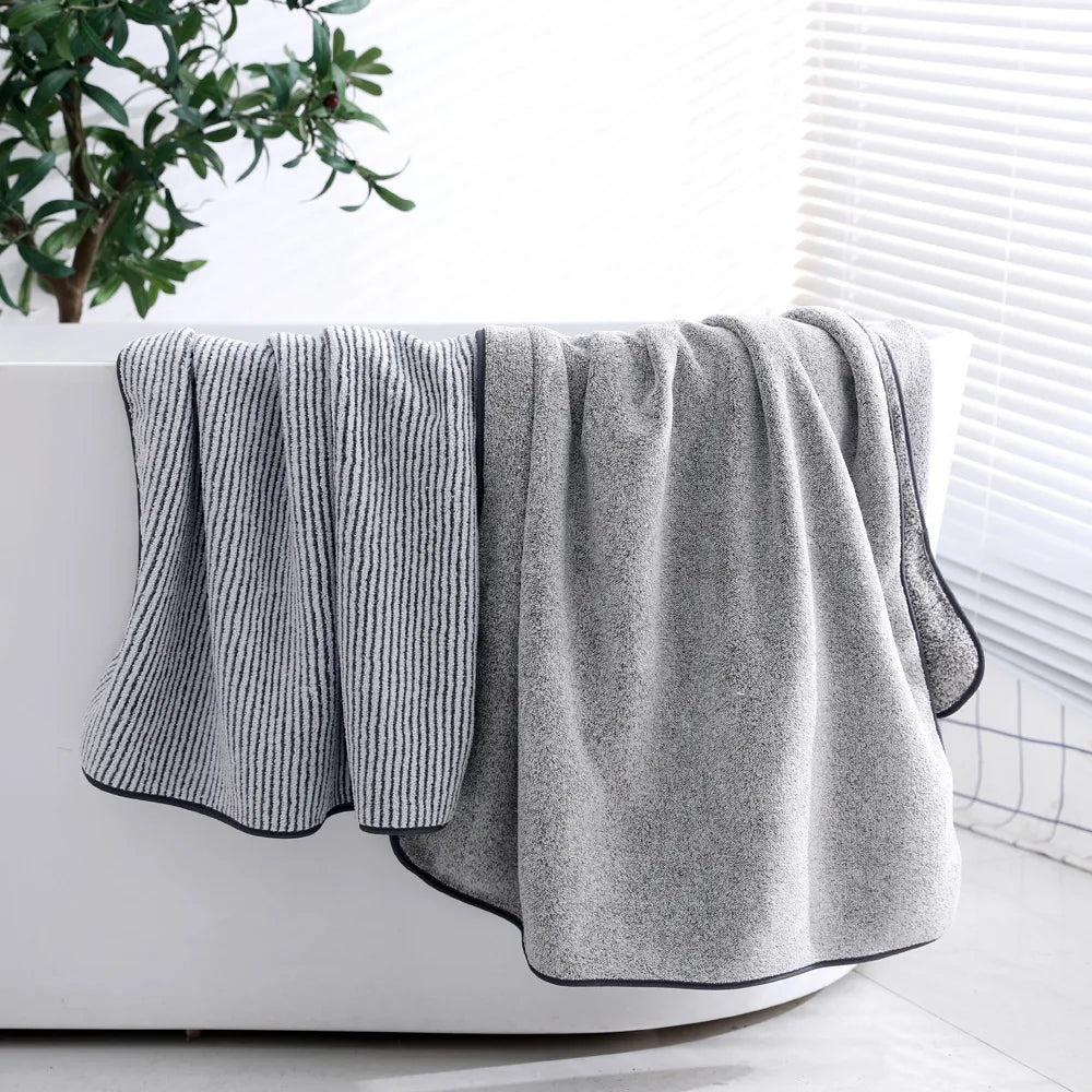 serviette bain fibre bambou rayures noires gris clair séchage rapide adultes moderne MACHINE
