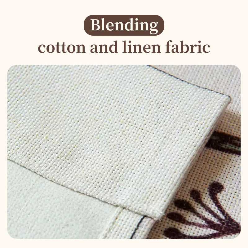 Gros plan sur un tissu mélange de coton et de lin, avec une texture tissée complexe et un motif floral distinctif.