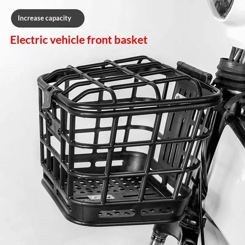 panier avant vélo électrique noir structure grille couvercle poignée fixations métalliques utilitaire transport