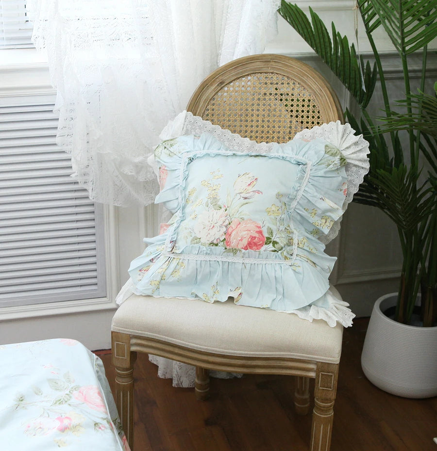 housses coussin fleur rose feuilles vertes vintage romantique opalescent adhésif rubans blancs coton carré