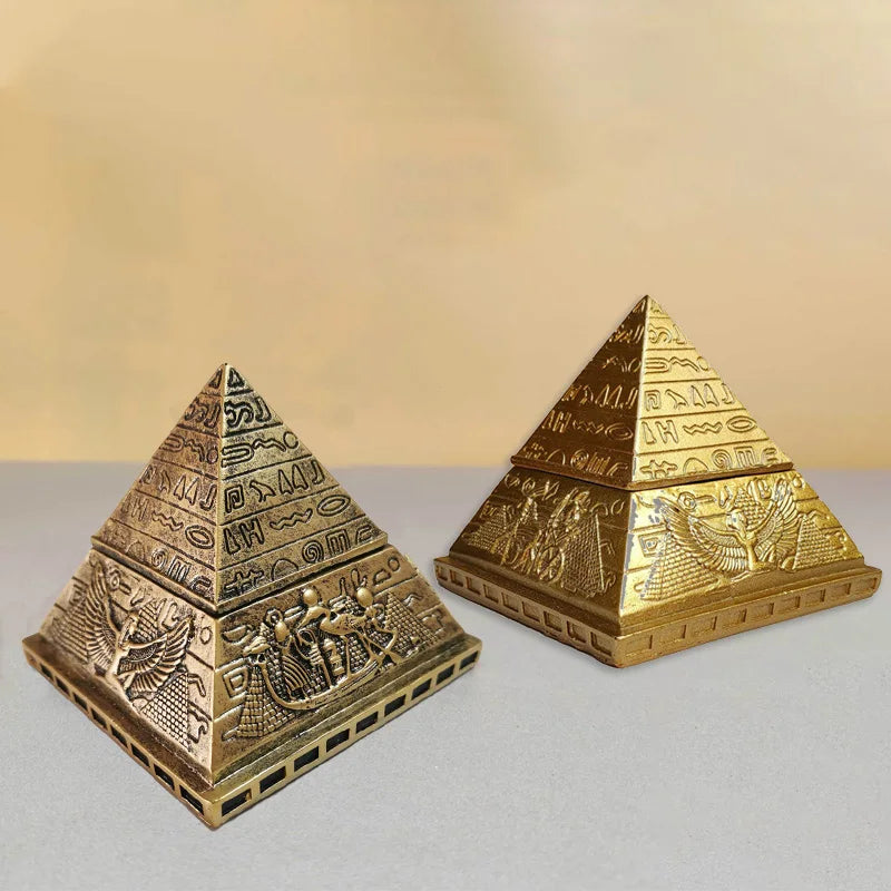 statues decoratives egyptiennes or pyramide obelisque isis ancien maison