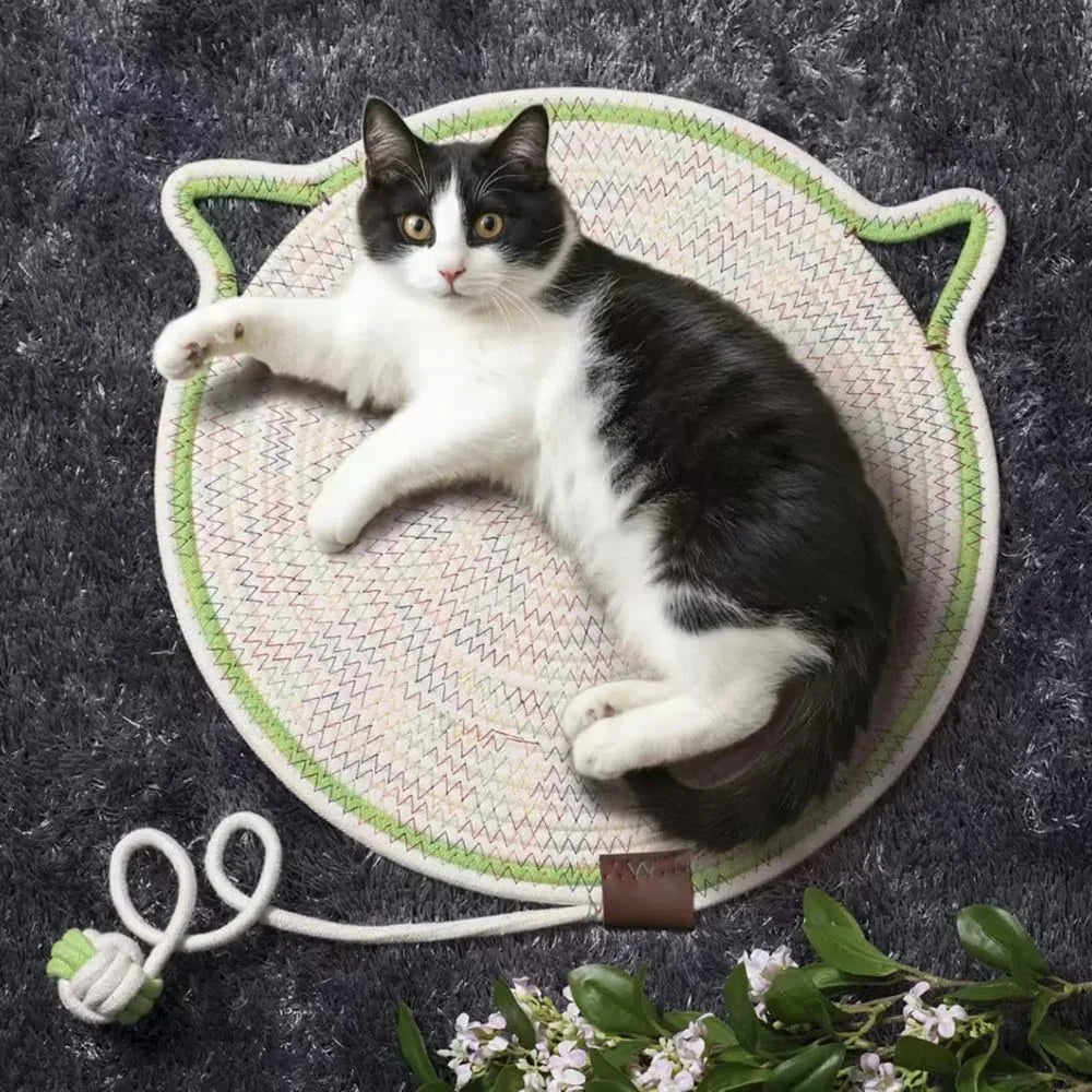 tapis grattage chats blanc vert clair motifs géométriques moderne durable lavable