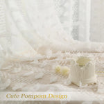 rideau blanc pompom dentelle translucide moderne romantique chambre coucher inclusion