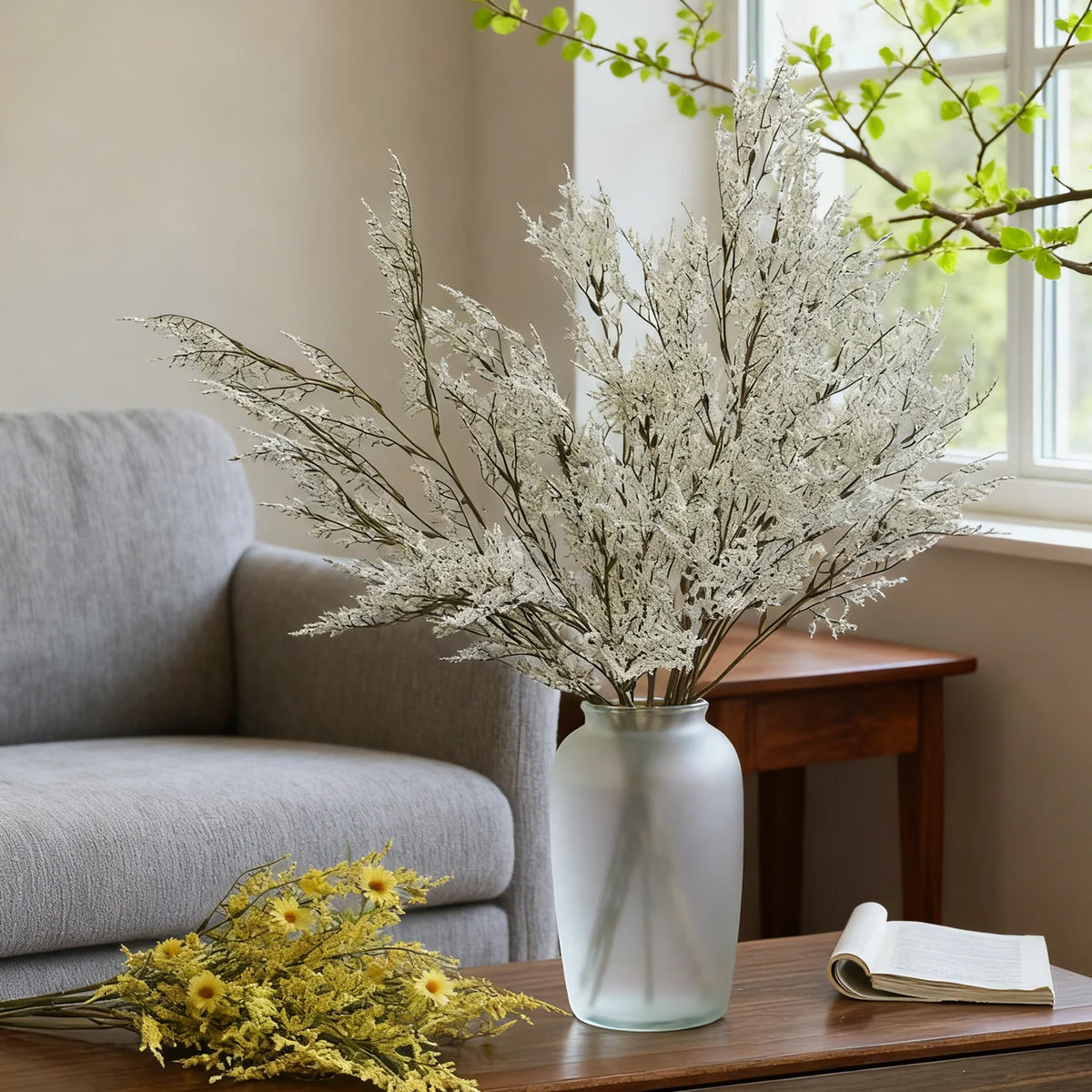bouquet artificiel moderne feuilles fines fleurs petites rouge blanc rose jaune intérieur décoration maison