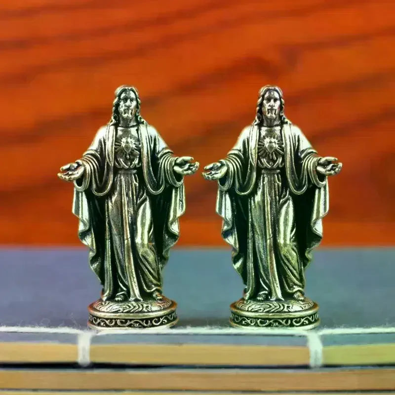 figurine religieuse jesus sacre coeur bronze detaillee ornement maison decor vintage traditionnel