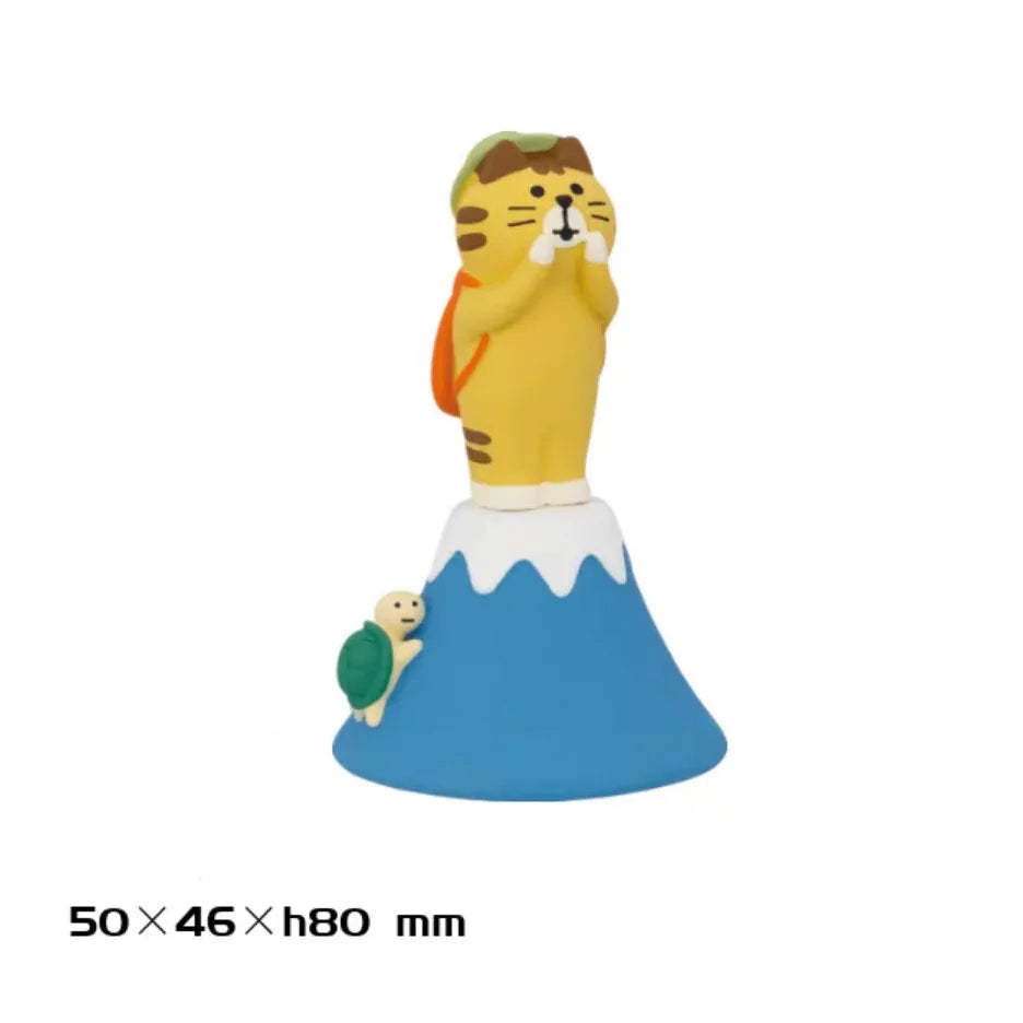 statuettes chats kawaii motifs japonais chapeaux bandoulières résine mignonne collectionnable