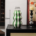 Vases modernes céramique rayures colorées bleu blanc vert rouge jaune