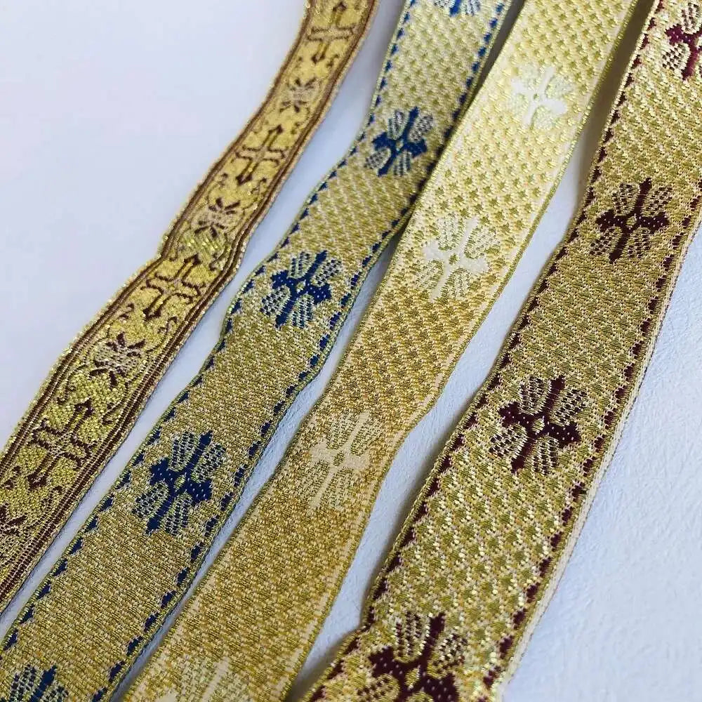 ruban jacquard or bleu motif géométrique polyester largeur cm tissu opacité élégant accessoire vestimentaire
