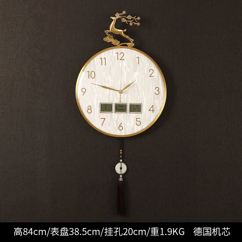 horloge murale moderne ornement cerf cadre doré aiguilles tissu noir pompon nouveau chinois