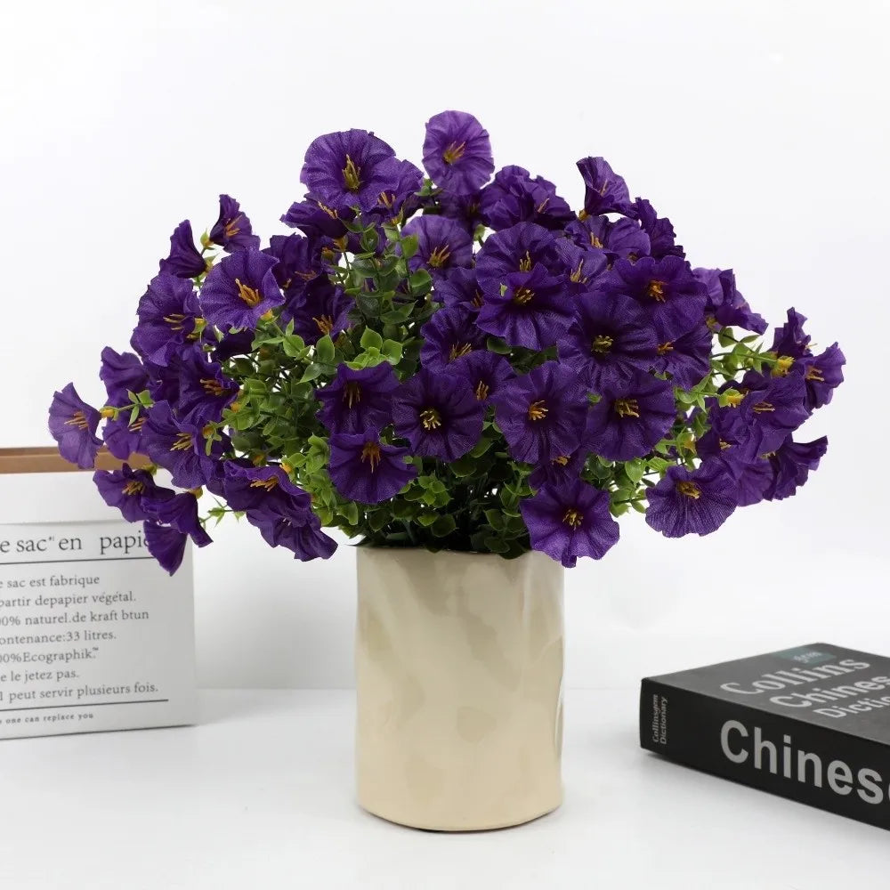 bouquet artificiel violet vert moderne décoration intérieur vase beige feuilles vertes anniversaire mariage