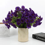 bouquet artificiel violet vert moderne décoration intérieur vase beige feuilles vertes anniversaire mariage
